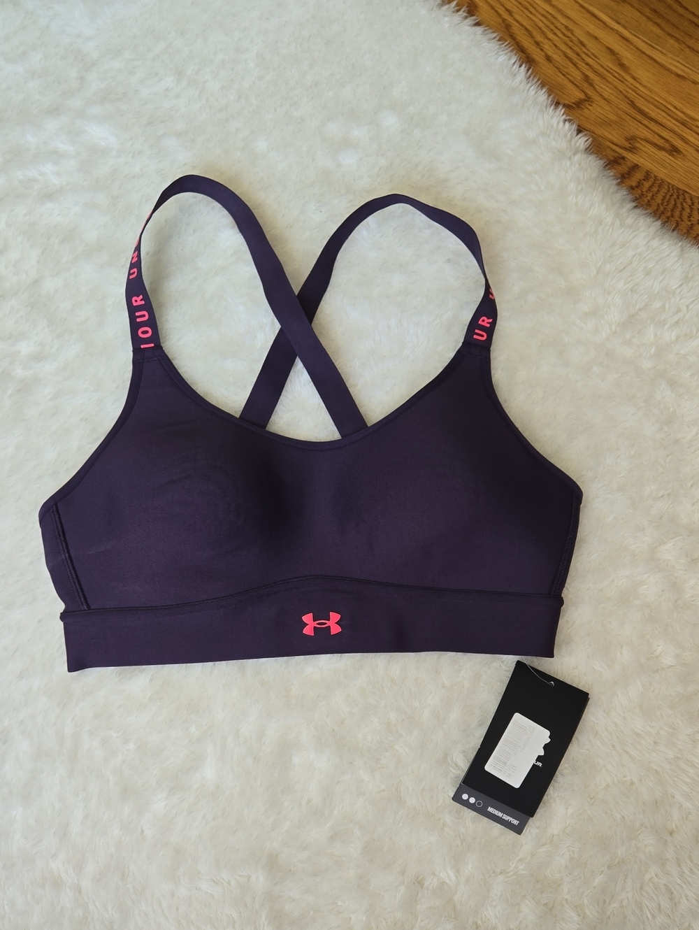 Under Armour Fitted Medium Support Sports Bra, Womens Small, NWT